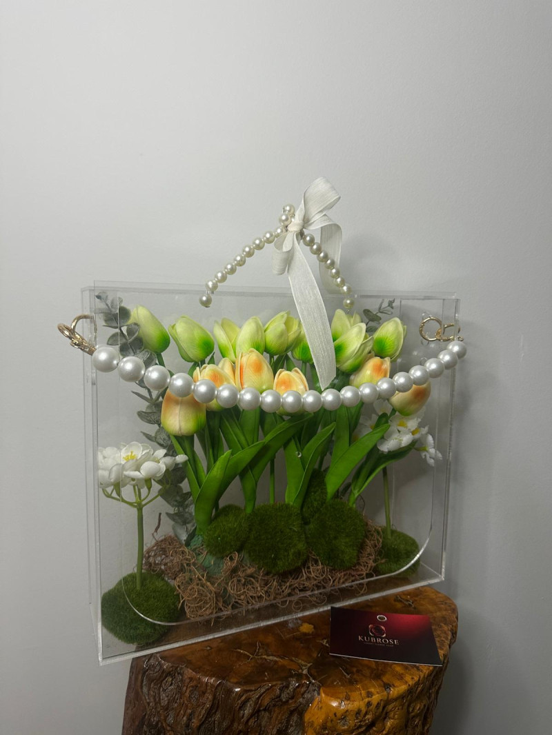 Bloombag Pleksi Çanta Kutuda Yapay Lale Aranjmanı | Dekoratif Hediye 